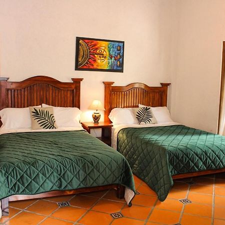 Hacienda Maria Elena Hotel เตโปซตลัน ภายนอก รูปภาพ