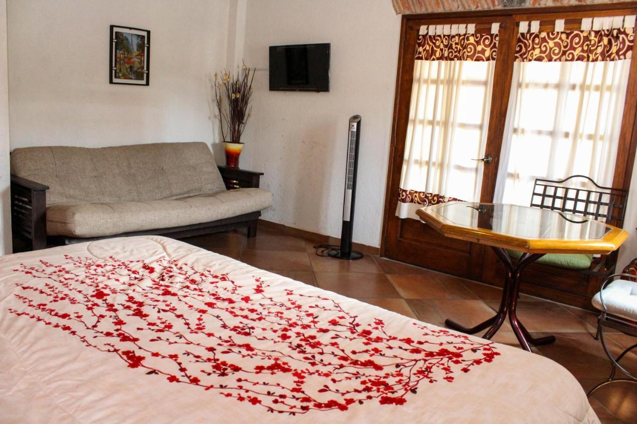 Hacienda Maria Elena Hotel เตโปซตลัน ภายนอก รูปภาพ
